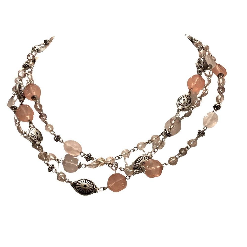 Vintage Avon Three Stands Carved Pink Floral & Silver Tone Metal Necklace - Picture 2 of 7